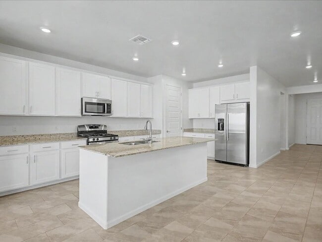 Photo - Spacious & Modern 4-Bedroom Home with Stunning Features!