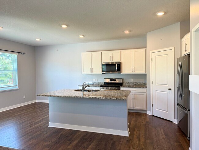 Photo - Comfort & Space Await in This Stunning 4BR Dayton Home
