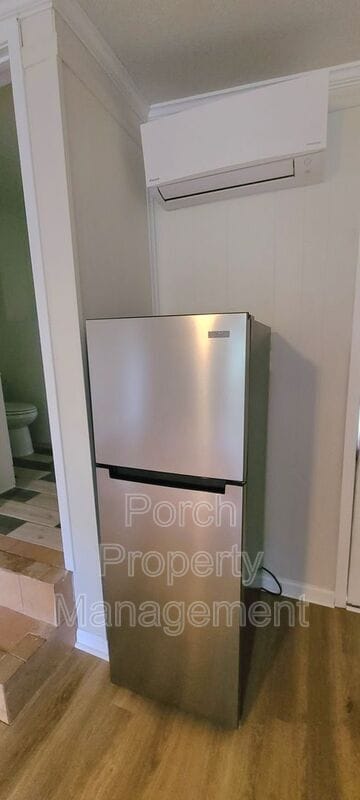 Photo - 7210 N Palafox St