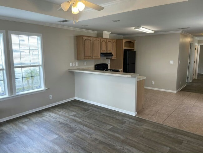 Photo - 10550 W State Rd 84