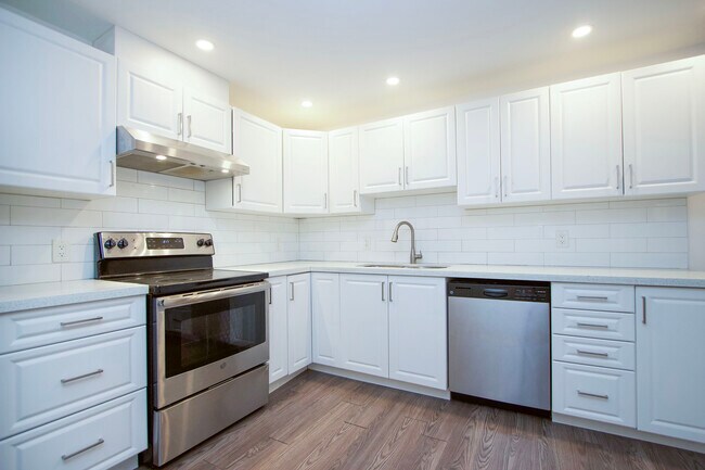 Photo - Spotless 3-Bedroom Legal Basement Apartment For Rent in Oshawa