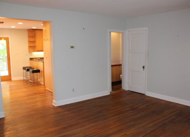 Photo - 6107 Maylane Dr