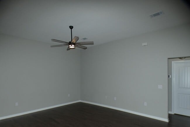 Photo - 3-Bedroom Home - The Woodlands