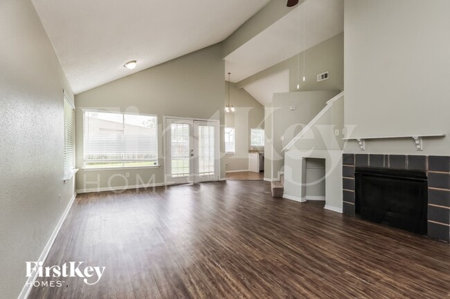 Photo - 2503 Silver Trumpet Dr