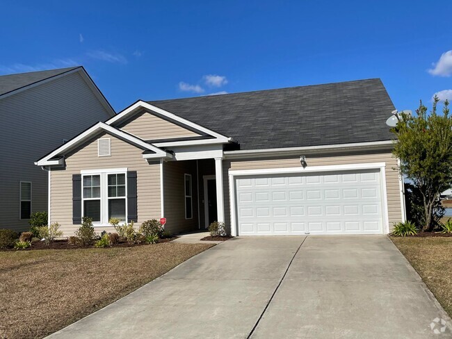 Building Photo - *APPLICATION PENDING!* POOLER- SPRING LAKES Rental