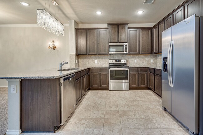 Photo - 2417 Canongate Dr