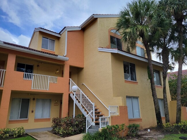 Building Photo - 1112 Coral Club Dr Unit 1112