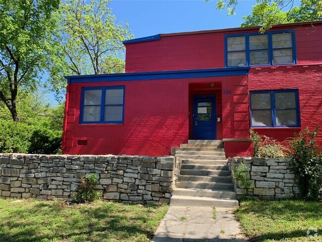 Building Photo - 208 W 31st St Rental