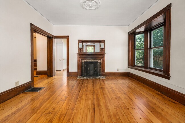 Photo - 48 Auburn St