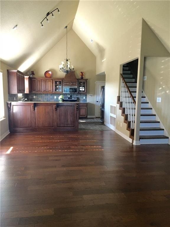 Photo - 3801 S W Capstone Ave