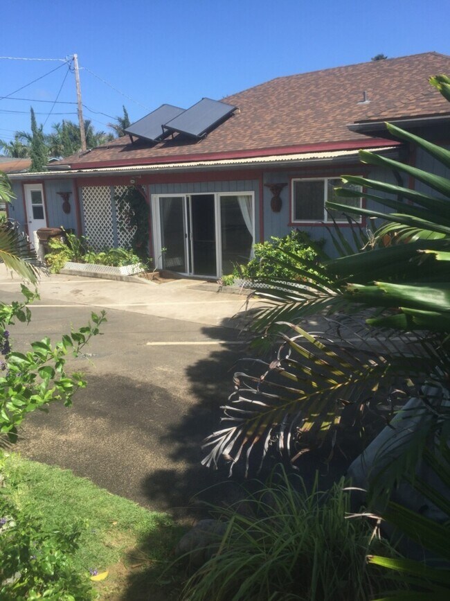 Photo - Waiehu Beach Rd- 2bed/2bath Ohana
