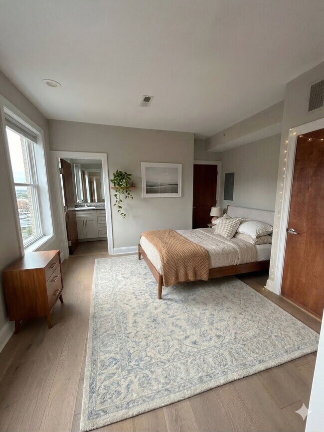 Photo - 21 Imlay St Unit 3