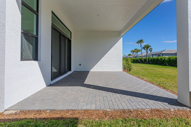 Photo - 9155 SW Esule Way