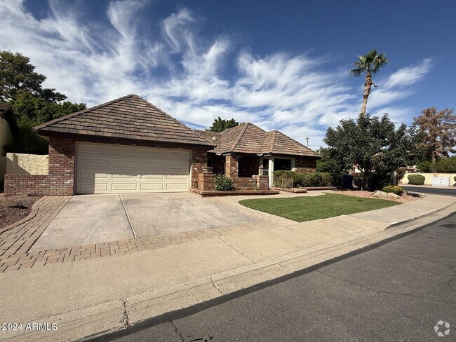 Building Photo - 2344 S Los Altos Rental