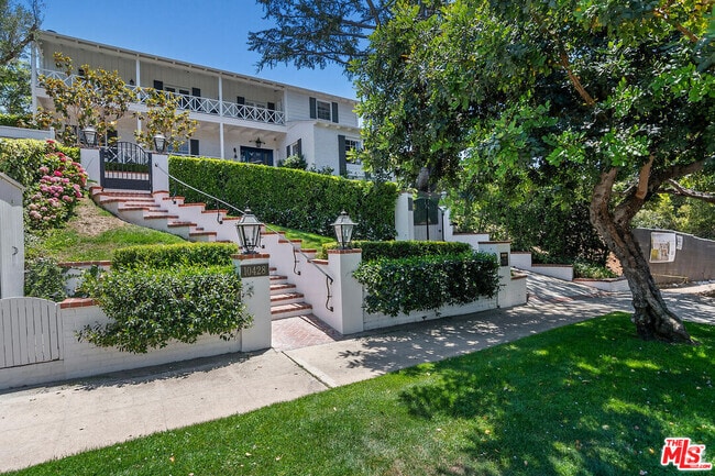Building Photo - 10428 Wyton Dr Rental
