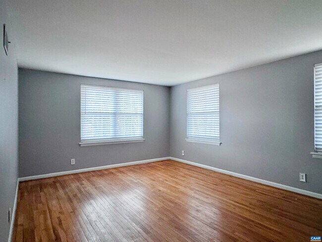 Photo - 2434 Arlington Blvd Unit D-3