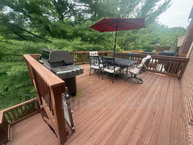 Photo - 906 Hidden Moss Dr