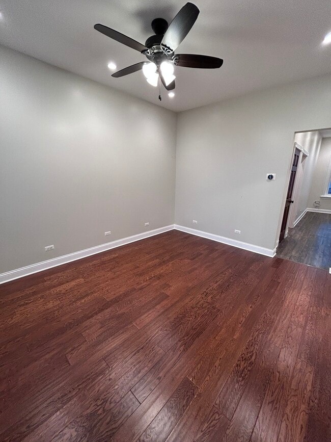 Photo - 2336 W Thomas St Unit 3R