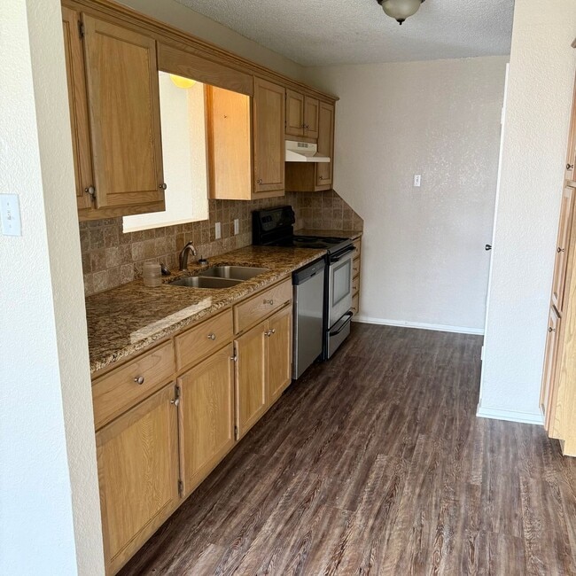 Photo - 2 bedroom Lorena ISD duplex