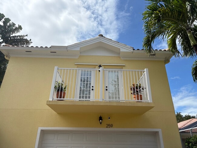 Building Photo - 259 San Remo Dr Unit 259 San Remo Drive Rental