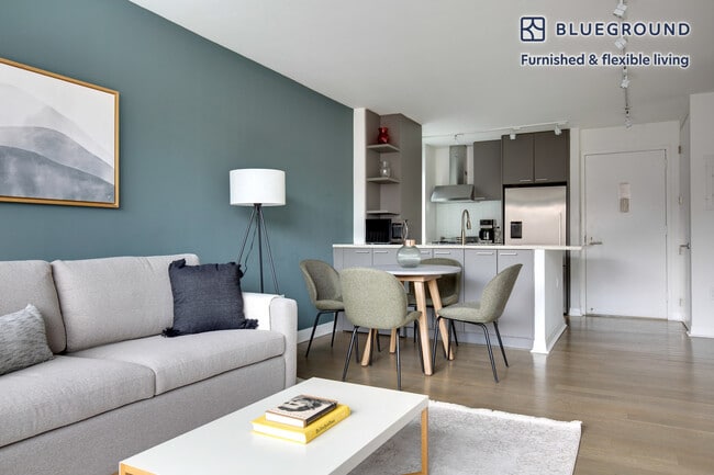 Photo - 200 E 11th St Unit FL6-ID278