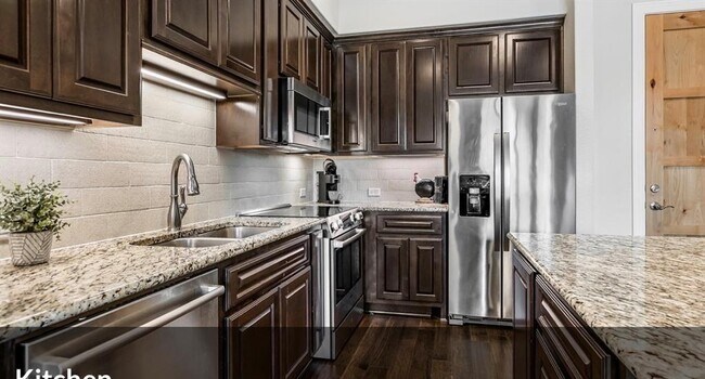 102 Bella Toscana Ave Unidad 1207