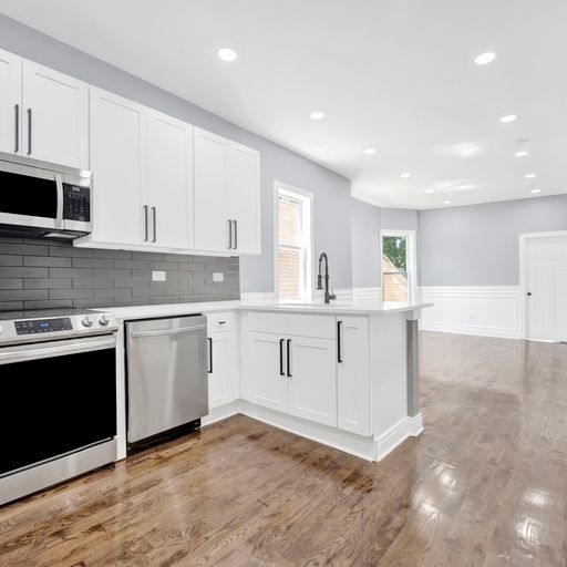Photo - 1821 N Kedvale Ave