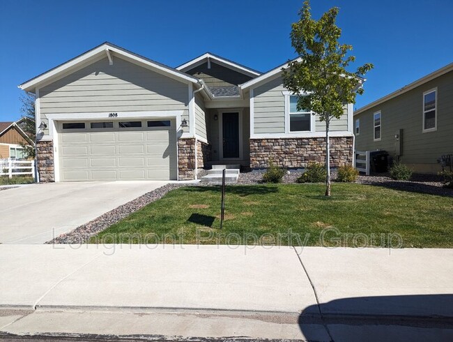 Photo - 1808 Dorothy Cir House