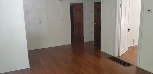 IMG-0780 (1) - 700 Congress St