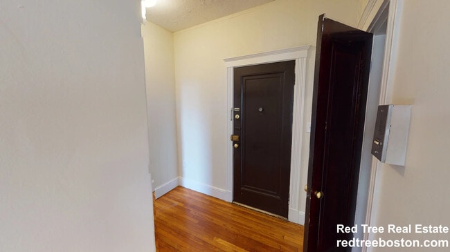 Photo - 1810 Commonwealth Ave Unit 28