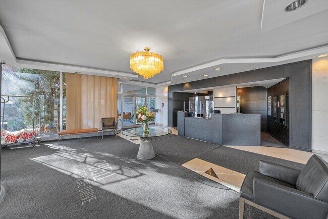 Photo - 3950 N Lake Shore Dr Unit 411B