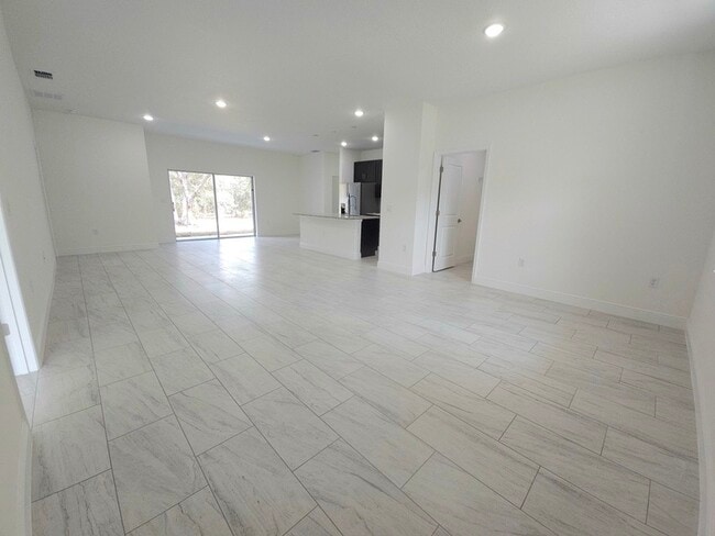 Photo - 1681 W Swanson Dr