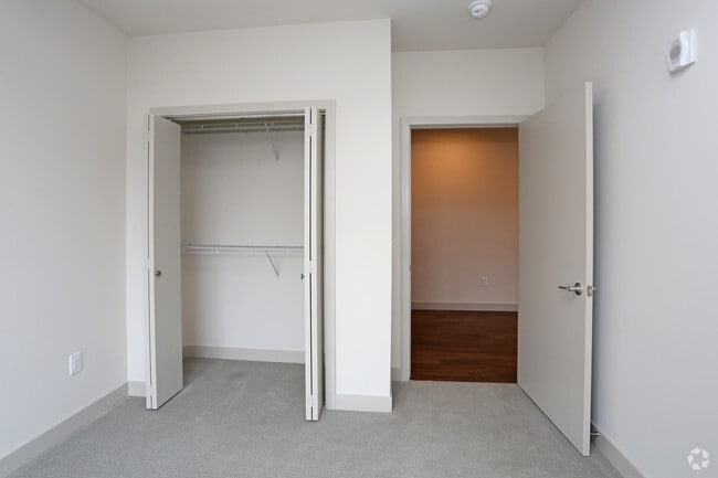 1BR, 1BA - 1H
