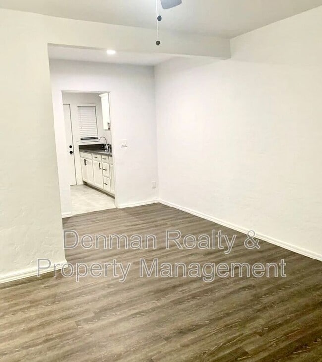 Photo - 4306 N 12th St