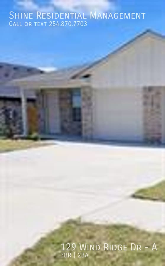 Building Photo - 129 Wind Ridge Dr Unit A