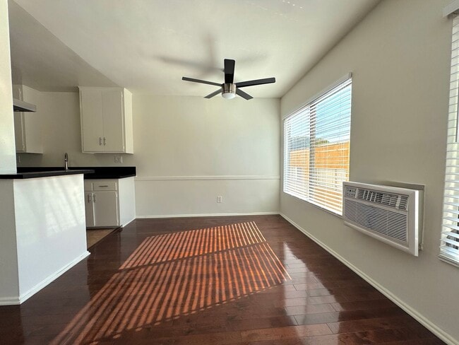 Photo - 1159 N Curson Ave Unidad 11