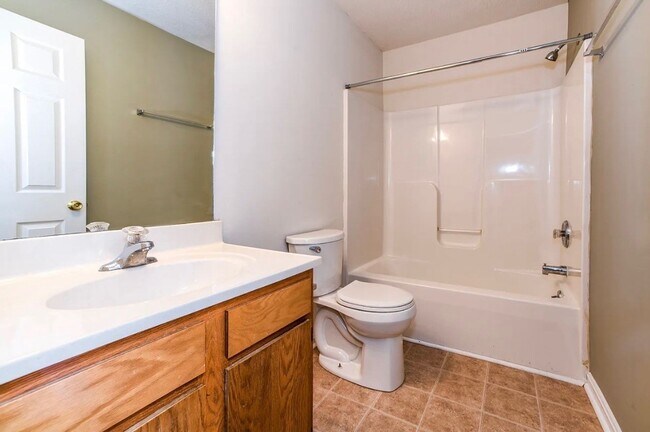 Photo - Silver Creek Apartments