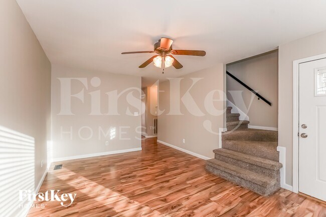 Photo - 181 Whitehall Dr