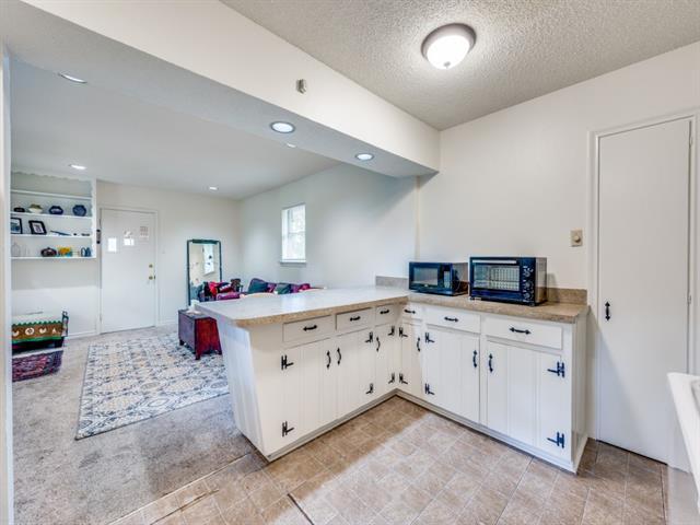 Photo - 6917 E Mockingbird Ln