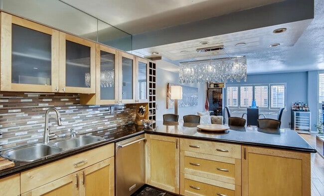 Photo - 1551 Larimer St Unit #1005