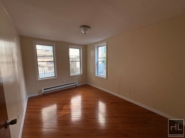 Photo - MONTGOMERY AVENUE, BRONX Unit 1