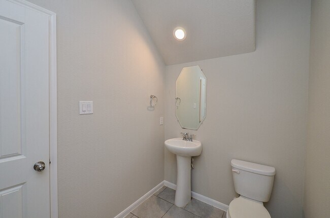 Photo - 4015 Prairie Landing Ln