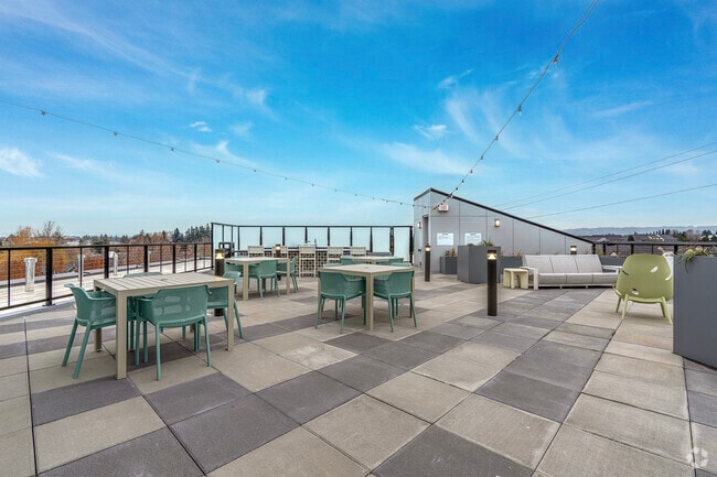 Rooftop Lounge - Lark