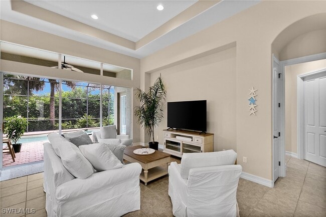 Building Photo - 6489 Caldecott Dr Rental