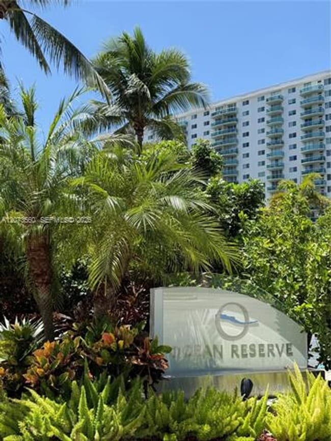 Photo - 19370 Collins Ave