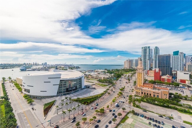 Photo - 888 Biscayne Blvd Unidad 2103