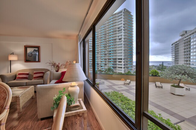 1778 Ala Moana Blvd