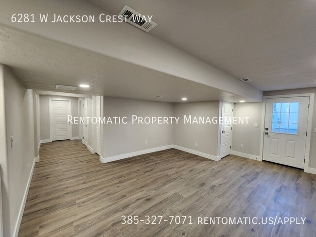 Photo - 6281 W Jackson Crst Wy