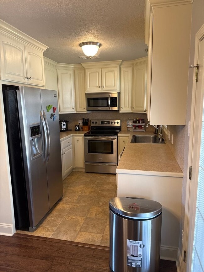 Photo - 1808 Elmer Neely Dr