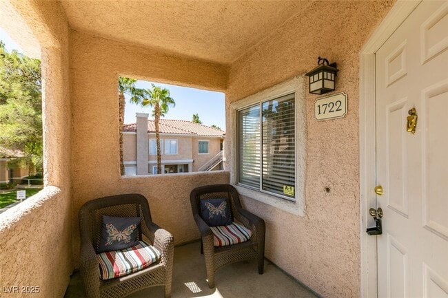 Photo - 251 S Green Valley Pkwy Unidad 1722